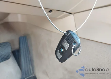 2011 BMW 328I xDrive from USA, damaged, VIN WBAPK5G5XBNN79010